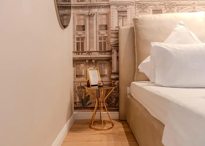 Urban Jungle By Blvd 44b1 - Free Parking