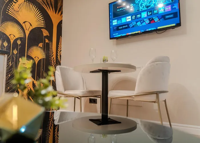 Urban Jungle By Blvd 44b1 - Free Parking Apartment