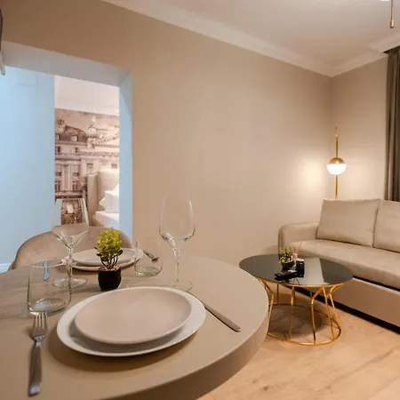 Urban Jungle - Premium By Blvd 44b1 Bucharest