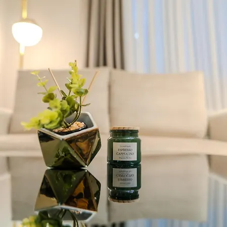 Urban Jungle - Premium By Blvd 44b1 *