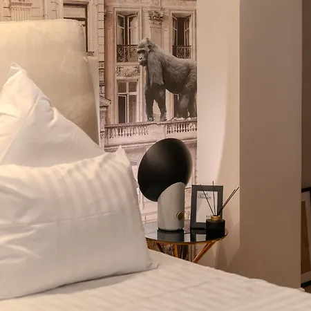 Urban Jungle - Premium By Blvd 44b1 * Bucharest