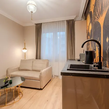 Urban Jungle - Premium By Blvd 44b1 Bucarest