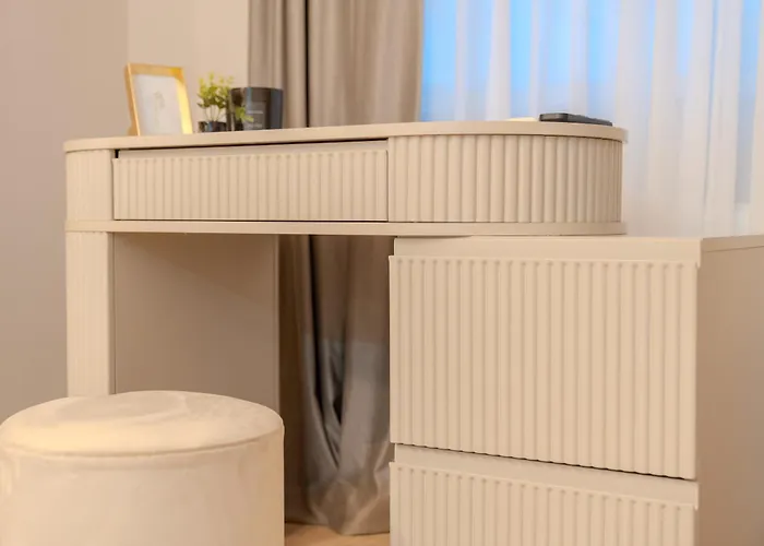 Urban Jungle - Premium By Blvd 44b1