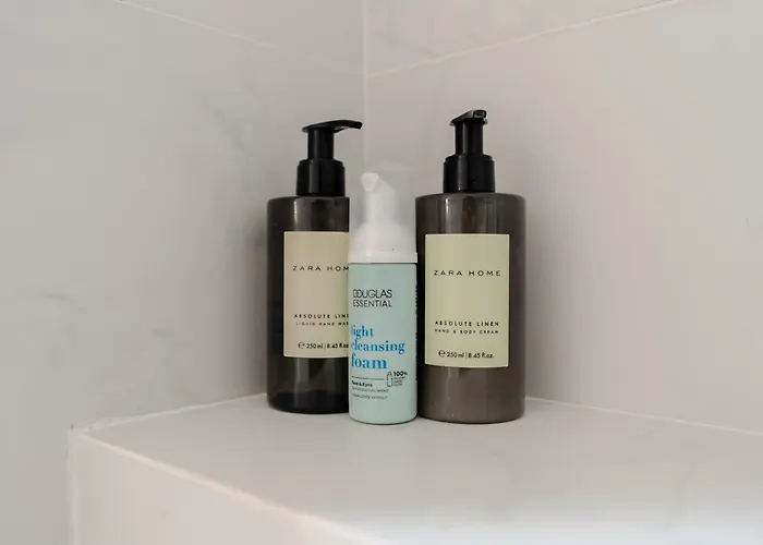 Urban Jungle - Premium By Blvd 44b1 *